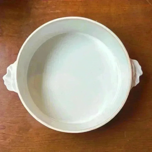 Shafford Herbs And Spices Porcelain Round Covered Casserole Dish 2 1/2 Quart - Picture 7 of 9